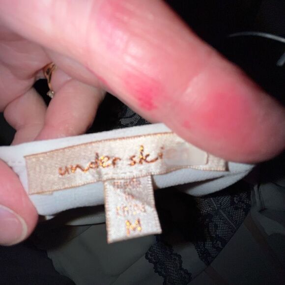 Under Skies white & navy dress medium - Picture 5 of 6